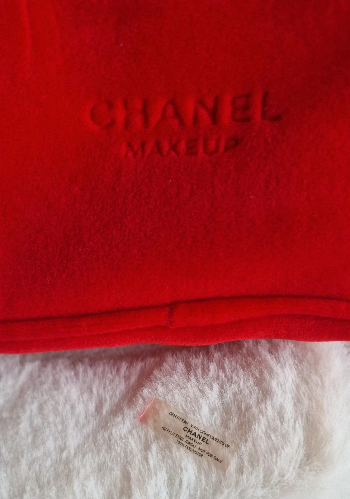 Chanel Makeup red velvet pencil case – Brand new – VIP gift – photo 9